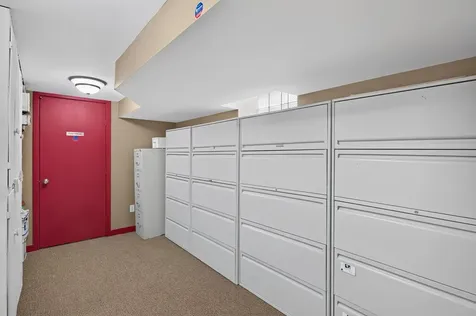 1069 S Robert Street West Saint Paul MN 55118