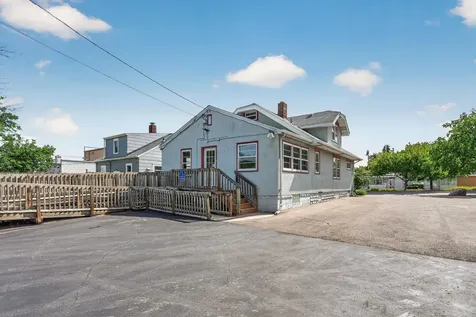 1069 S Robert Street West Saint Paul MN 55118
