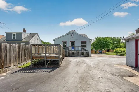 1069 S Robert Street West Saint Paul MN 55118