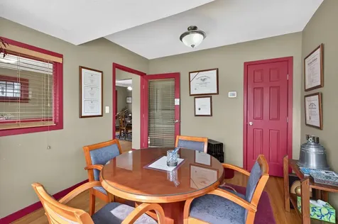 1069 S Robert Street West Saint Paul MN 55118