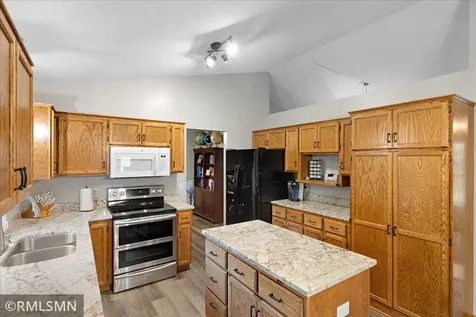 5334 89th Crescent Circle N Brooklyn Park MN 55443