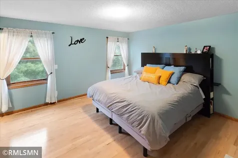 5334 89th Crescent Circle N Brooklyn Park MN 55443