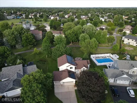 5334 89th Crescent Circle N Brooklyn Park MN 55443
