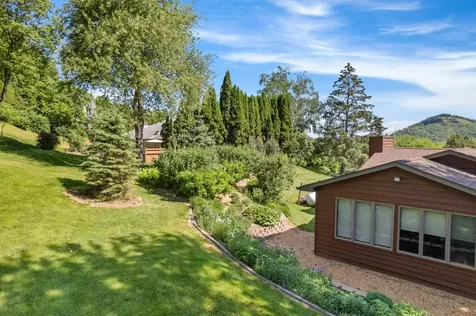 39109 Karen Court Winona MN 55987