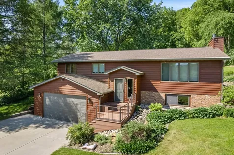 39109 Karen Court Winona MN 55987