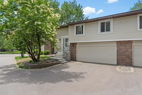13906 Herald Way Apple Valley MN 55124