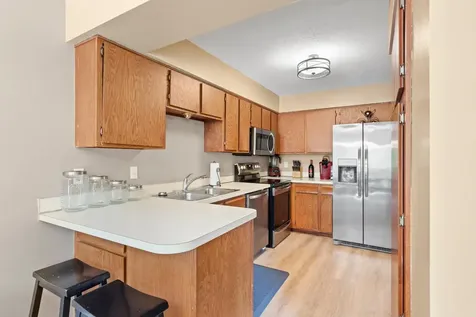 13906 Herald Way Apple Valley MN 55124