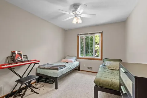 13906 Herald Way Apple Valley MN 55124