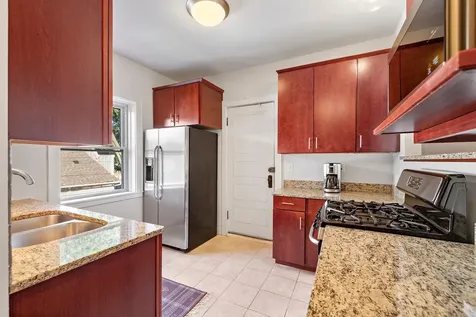 1945 Fremont Avenue S Minneapolis MN 55403