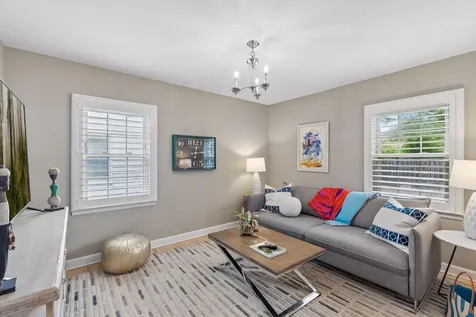 2215 Bayard Avenue Saint Paul MN 55116
