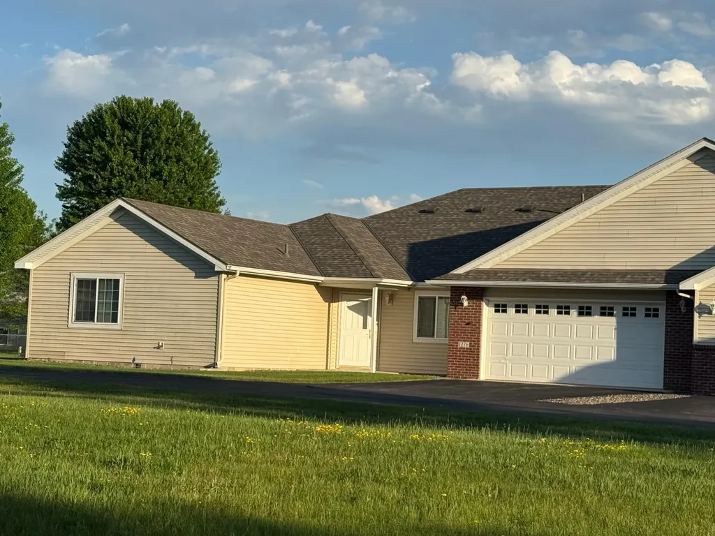 1276 Heritage Lane Waite Park MN 56387