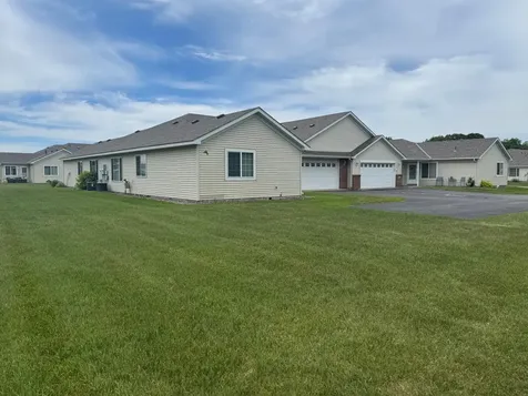 1276 Heritage Lane Waite Park MN 56387