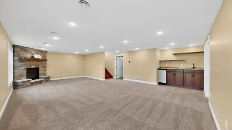 6485 NW Summit Pointe Road NW Rochester MN 55901