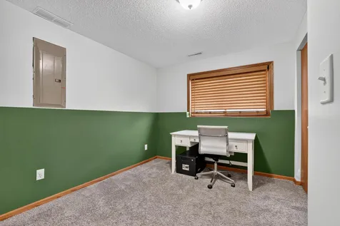 4838 11th Court NW Rochester MN 55901