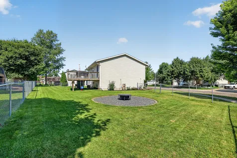 4838 11th Court NW Rochester MN 55901