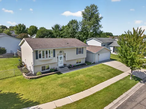 4838 11th Court NW Rochester MN 55901