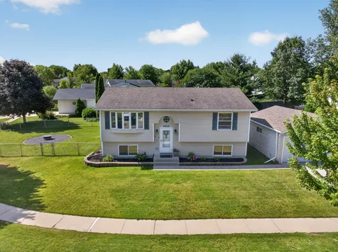 4838 11th Court NW Rochester MN 55901