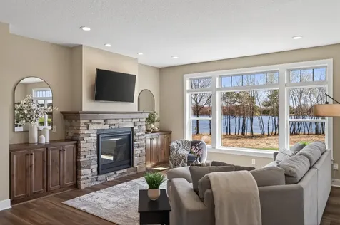 25415 Farmstead Lane Wyoming MN 55092