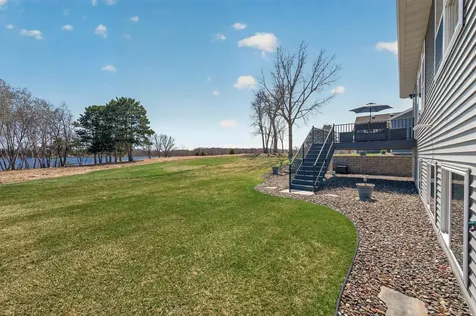 25415 Farmstead Lane Wyoming MN 55092
