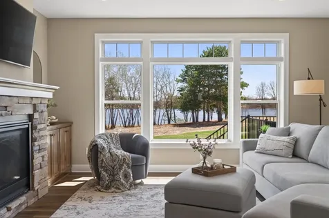 25415 Farmstead Lane Wyoming MN 55092