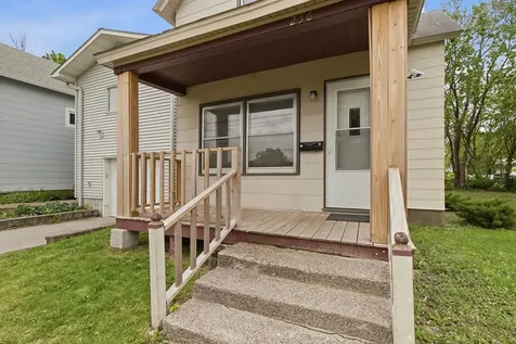 256 Rose Avenue W Saint Paul MN 55117