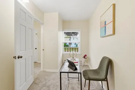 256 Rose Avenue W Saint Paul MN 55117