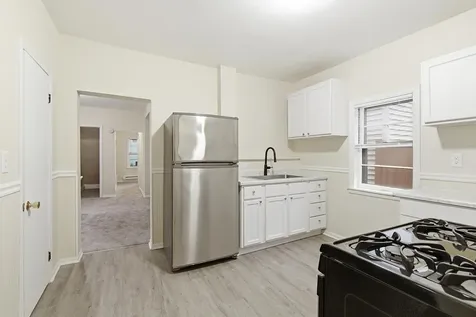256 Rose Avenue W Saint Paul MN 55117