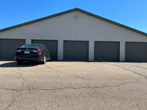 1635 Stieger Lake Lane Victoria MN 55386