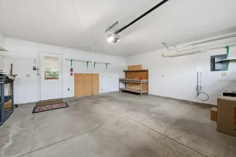 7582 6th Street N Oakdale MN 55128