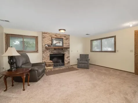 2700 98th Avenue N Brooklyn Park MN 55444
