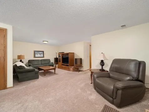 2700 98th Avenue N Brooklyn Park MN 55444