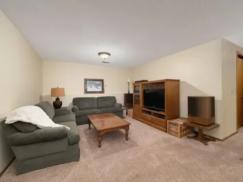 2700 98th Avenue N Brooklyn Park MN 55444