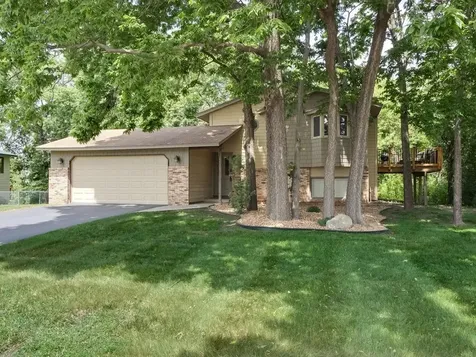 2700 98th Avenue N Brooklyn Park MN 55444