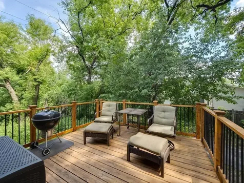 2700 98th Avenue N Brooklyn Park MN 55444