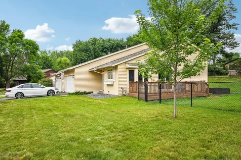 5595 Albert Street Shoreview MN 55126