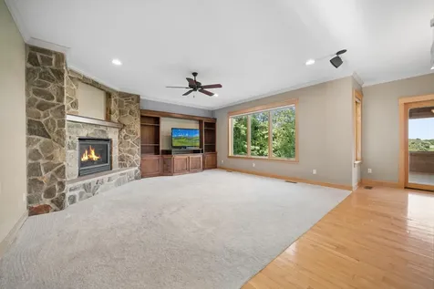5352 Scenic Oak Drive SW Rochester MN 55902