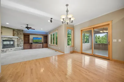 5352 Scenic Oak Drive SW Rochester MN 55902