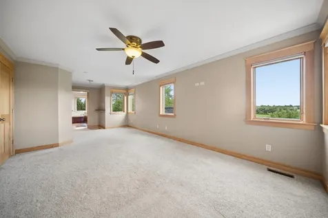 5352 Scenic Oak Drive SW Rochester MN 55902