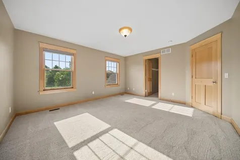 5352 Scenic Oak Drive SW Rochester MN 55902