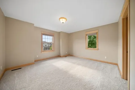 5352 Scenic Oak Drive SW Rochester MN 55902