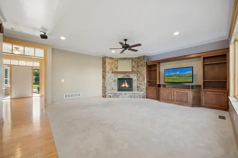 5352 Scenic Oak Drive SW Rochester MN 55902