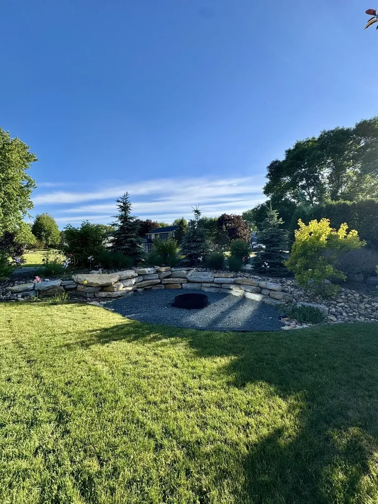 8419 Cooper Way Inver Grove Heights MN 55076