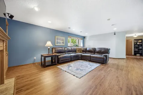 1114 Southcreek Avenue Glyndon MN 56547