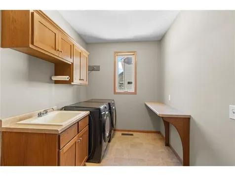 10543 Noble Circle N Brooklyn Park MN 55443