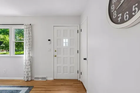 8620 Russell Avenue S Bloomington MN 55431