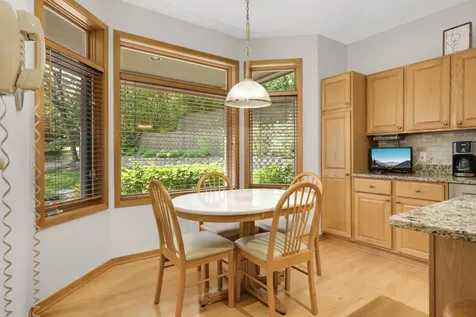 7081 Crowne Oak Road Eden Prairie MN 55344