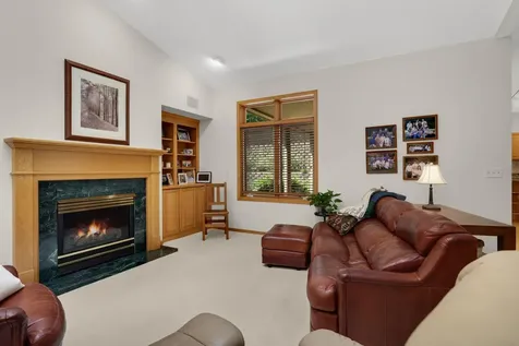 7081 Crowne Oak Road Eden Prairie MN 55344