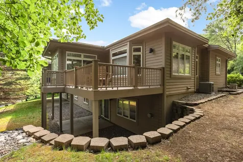 7081 Crowne Oak Road Eden Prairie MN 55344