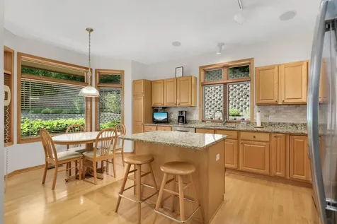 7081 Crowne Oak Road Eden Prairie MN 55344