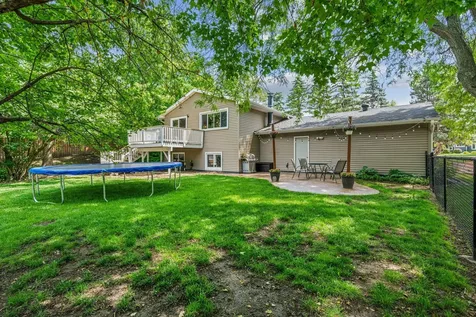 1180 Lake Lucy Road Chanhassen MN 55317